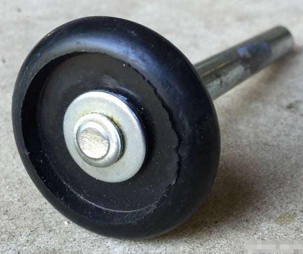 garage-door-roller